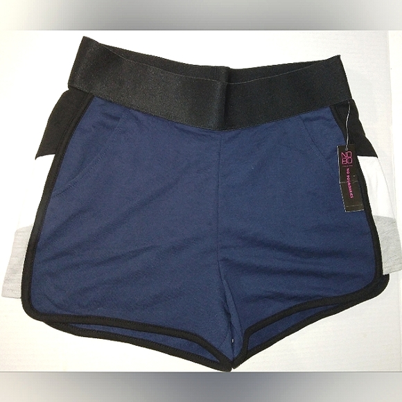 ☆NWT☆NOBO☆No Boundaries Juniors Large  Slip-on Colorblock women's Shorts☆ - Picture 9 of 13
